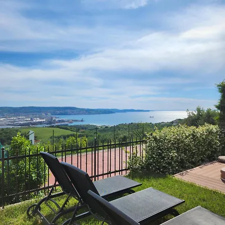 With Sea View And Jacuzzi Appartamento *
