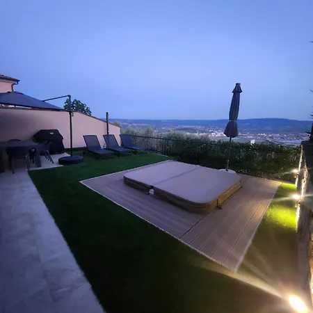 With Sea View And Jacuzzi Apartmán Koper