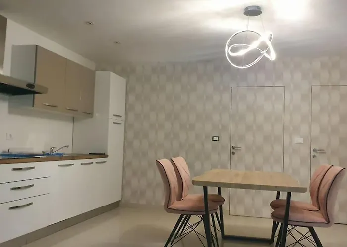 Apartamento With Sea View And Jacuzzi