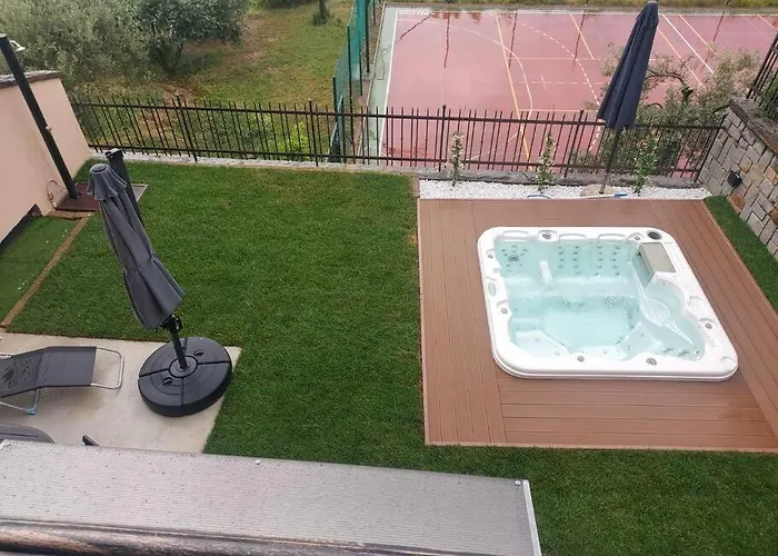 Apartamento With Sea View And Jacuzzi *